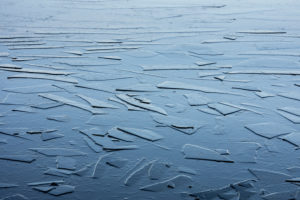 Berlin, Wannsee im Winter, Eisfläche mit Eisschollen Berlin, Wannsee im Winter, Eisfläche mit Eisschollen